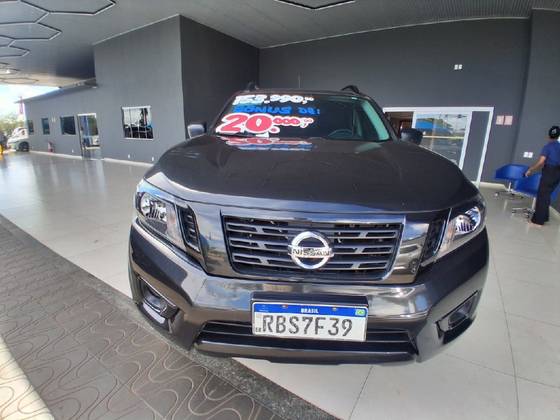 NISSAN FRONTIER 2.3 16V TURBO DIESEL ATTACK CD 4X4 AUTOMÁTICO
